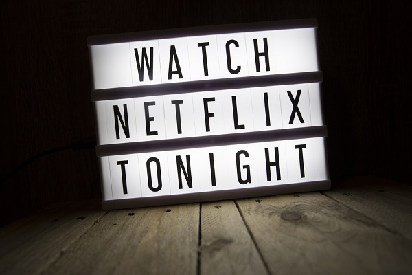 light screen that reads" Watch Netflix Tonight"